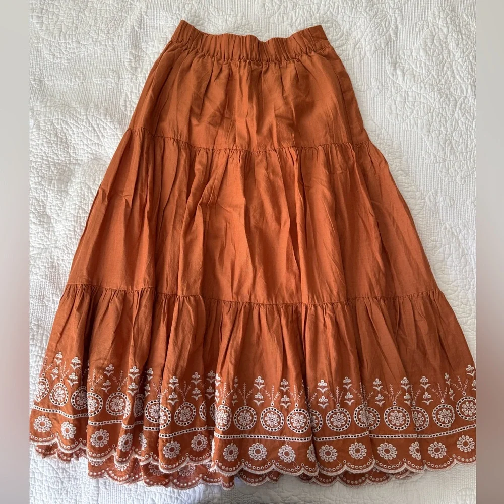 LC Lauren Conrad Burnt Orange Embroidered Skirt Women’s Size Small Maxi - Picture 2 of 7